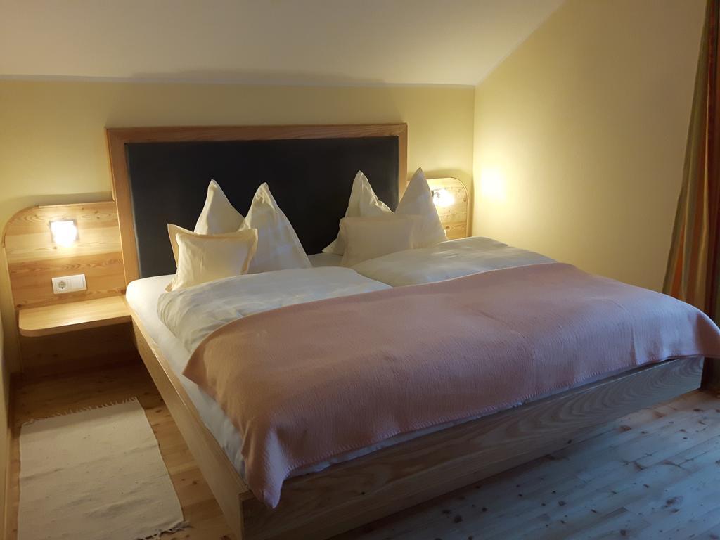 Appartement Zweikofelblick Jenig Eksteriør bilde